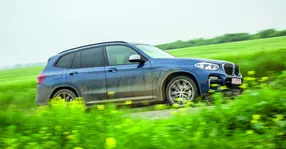 BMW X3 M40i: Cu luxul prin noroi