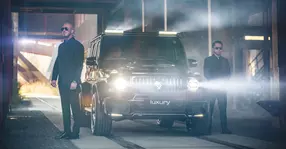 Invicto by Brabus: cum arată noua jucărie preferată a oligarhilor ruși. Are 800 CP!
