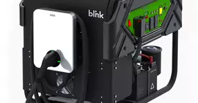 O inovație la care ne-am gândit cu toții: stații mobile de încărcare pentru mașini electrice