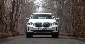 BMW iX3: Fratele electric