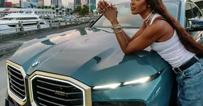 Lansarea exoticului EV BMW XM va fi marcată de o implicare mai mult decât formală a celebrei Naomi Campbell.