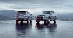 Noua generație Mitsubishi Outlander PHEV poate fi vizionată în premieră în trei showroomuri din București