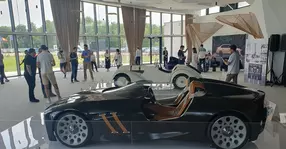 Concentrare transtemporală extraordinară a patrimoniului BMW la National Golf & Country Club, cu unele piese inestimabile