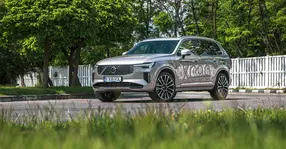 Volvo XC90: Etalonul siguranței