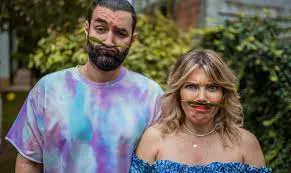 gina-pistol-smiley-1