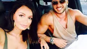Dorian Popa și Claudia Iosif, Babs, sunt împreună de mai mulți ani