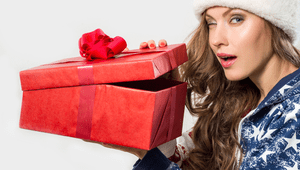 Horoscop săptămânal 22 - 28 decembrie 2025. Crăciun de vis pentru o zodie. Se deschide ușa norocului, primește cadou tot ce și-a dorit: bani, fericire și succes