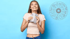 Horoscop 15 februarie 2026. Bani cu nemiluita și noroc în dragoste. O zodie scapă de datorii și plănuiește o escapadă romantică