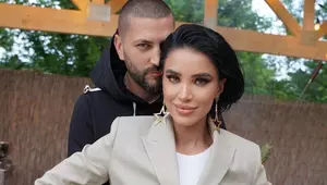 Adelina Pestrițu, dezvăluiri după 7 ani de la cununia religioasă. Ce spune despre soțul ei și cum se înțeleg: „Nu avem o relație perfectă. Ne prefacem că nu auzim”