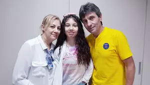 De ce refuză Kassandra, fiica lui Iosif Rotariu, o nouă operație, în ciuda problemelor pe care încă le are: „Preferă să suporte durerile!”. Tânăra locuiește și studiază în Franța