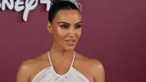 Cine este bărbatul cu care Kim Kardashian se iubește în secret, de ani de zile. Motivul pentru care vedeta americană nu a vrut să afle nimeni de această relație