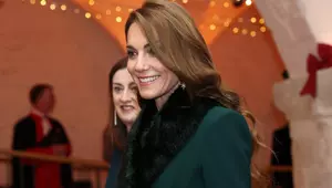 Kate Middleton alege culoarea trendy a iernii pentru concertul de colinde de Crăciun. Cum s-au îmbrăcat copiii Prințesei de Wales
