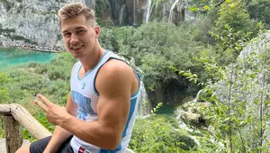 Cine este Alberto Hangan de la Survivor România 2026. A fost model și este pasionat de sport. "Nu mă sperie nimic!"