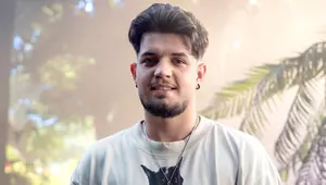 Cine este Babasha de la Desafio: Aventura. A cântat cu Coldplay în România și provine dintr-o familie de artiști