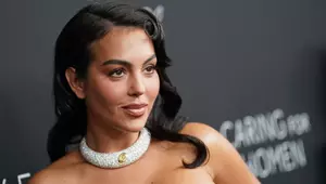 Dublura Georginei Rodriguez face furori pe internet. Oamenii o opresc pe stradă, crezând că este iubita lui Cristiano Ronaldo