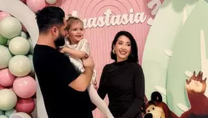 Ce fel de mamă este Nicole Cherry pentru Anastasia. Fiica vedetei are 4 anișori: „Suntem prietene, dar…”