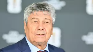 Mircea Lucescu, internat în stare gravă la spital. Ce se întâmplă cu selecționerul