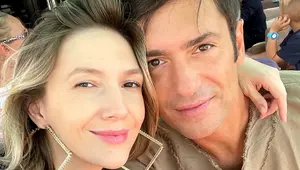 Adela Popescu, ironii la adresa lui Radu Vâlcan. Cu se ocupă vedeta cât timp soțul ei filmează noul sezon Insula Iubirii în Thailanda