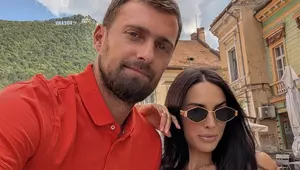 Imagini rare cu Gabi Tamaș și soția lui, Ioana, în ziua nunții. Între ei este o diferență de vârstă de patru ani