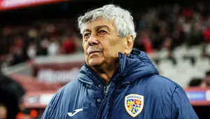 Ultima dorință a lui Mircea Lucescu. Soția lui, Neli, a izbucnit în lacrimi la plecarea de la spital. Ce le-a spus jurnaliștilor