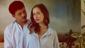 Natasha Bure a anunțat că este însărcinată, la mai puțin de un an de la nuntă