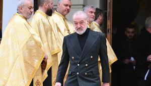 Cum arată Biserica lui Gigi Becali. Are mozaicuri realizate manual, clopote acoperite cu foiță de aur și un buncăr antiatomic