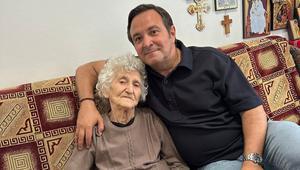 Mama lui Daniel Buzdugan a ajuns la spital după ce a căzut pe stradă din cauza căldurii: „O noapte nesfârșită, pe holurile spitalelor, cu diagnostice grele”