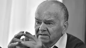 Petru Cadar, fost jucător emblematic al Steagului Roșu Brașov, antrenor și arbitru, a murit la 77 de ani