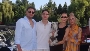 Ce cadouri a primit Laurențiu Reghecampf Jr. de majorat. Anamaria Prodan i-a cumpărat lui Bebeto un bolid de lux: „E prințul meu”