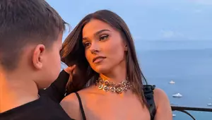 Întrebarea lui Sasha care a blocat-o pe Theo Rose. Artista a avut o discuție amuzantă cu fiul ei: „Cât mai durează?”