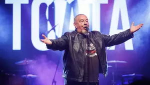 Bodo a slăbit 54 kg. Solistul trupei Proconsul este de nerecunoscut: „Mi-am micșorat stomacul pentru a-mi lungi viața”