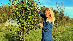 Dana Nălbaru și-a schimbat look-ul. Cum arată artista după ce s-a tuns singură: „Mi-am băgat foarfeca în păr”
