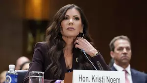 Kristi Noem divorțează după 34 de ani. Scandalul care a șocat America