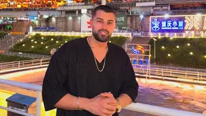 Teo Costache de la Insula Iubirii are o iubită nouă. Primele imagini cu tânăra care a cucerit ispita supremă