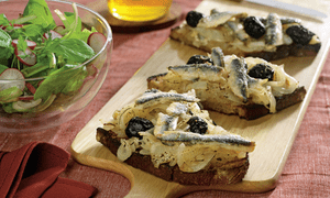 Tartine cu ceapa si peste