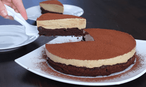 Tort de ciocolata cu crema de cafea