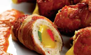 Rulouri de curcan cu sos