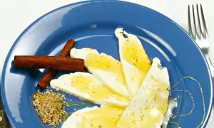 Caș proaspăt cu miere