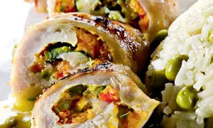 Ruladă de pui cu sos de mazăre