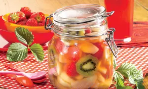 Curcubeu cu fructe asortate