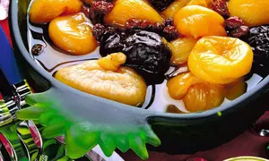 Cocteil din fructe confiate