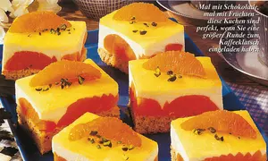 Prajitură cu mandarine și caise