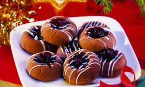 Fursecuri cu dulceaţă de cireşe