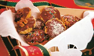 Minitarte cu cremă de nucă