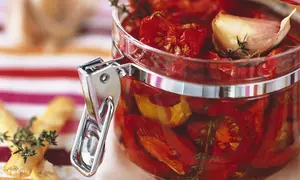 Roşii coapte la borcan