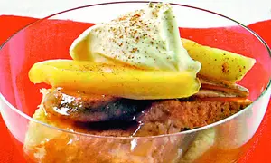 Salată de fructe cremoasă