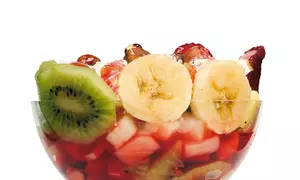 Salată de fructe cu rodii