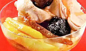 Salată de fructe răcoritoare