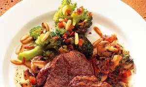 Friptură de viţel cu ciuperci