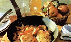 Piept de pui cu mere